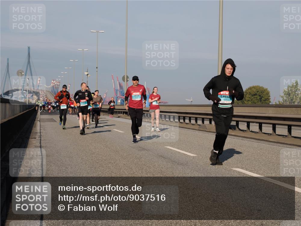 03.10.2025 - Köhlbrandbrückenlauf Fabian Wolf http://msf.ph/oto/9037516 03.10.2025 09:52:04 Position 3 1673 meine-sportfotos.de