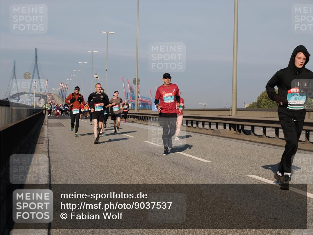 03.10.2025 - Köhlbrandbrückenlauf Fabian Wolf http://msf.ph/oto/9037537 03.10.2025 09:52:04 Position 3 1673 meine-sportfotos.de