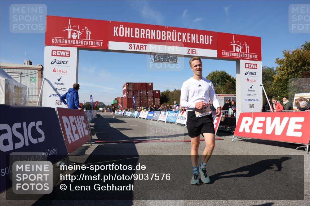 03.10.2025 - Köhlbrandbrückenlauf Lena Gebhardt http://msf.ph/oto/9037576 03.10.2025 12:51:23 Ziel 6047, 6458 meine-sportfotos.de
