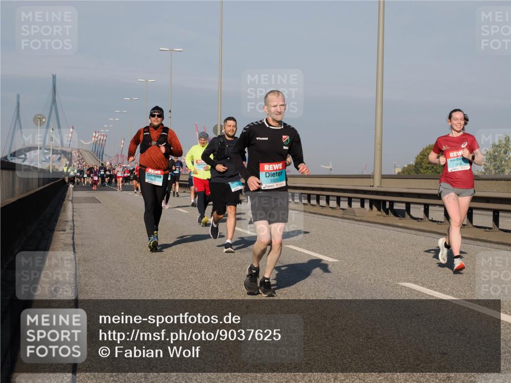 03.10.2025 - Köhlbrandbrückenlauf Fabian Wolf http://msf.ph/oto/9037625 03.10.2025 09:52:08 Position 3 3320, 1410 meine-sportfotos.de