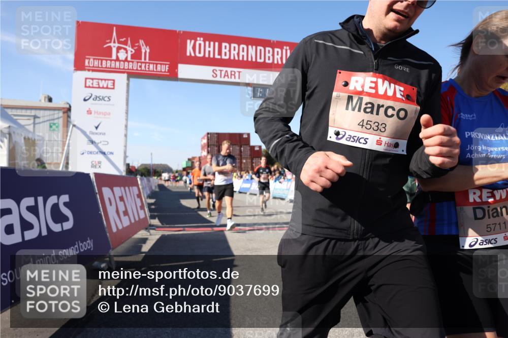 03.10.2025 - Köhlbrandbrückenlauf Lena Gebhardt http://msf.ph/oto/9037699 03.10.2025 13:14:50 Ziel 4202, 4224, 4406, 4424, 4533, 4692, 4869, 4890, 5054, 5525, 5535, 5682, 5686, 5711, 5760, 5761, 5814, 6293, 6316, 6344, 6448, 6815, 6849 meine-sportfotos.de