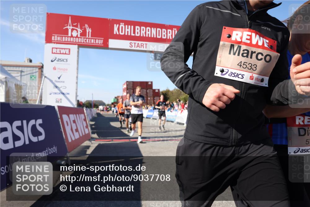 03.10.2025 - Köhlbrandbrückenlauf Lena Gebhardt http://msf.ph/oto/9037708 03.10.2025 13:14:50 Ziel 4202, 4224, 4406, 4424, 4533, 4692, 4869, 4890, 5054, 5525, 5535, 5682, 5686, 5711, 5760, 5761, 5814, 6293, 6316, 6344, 6448, 6815, 6849 meine-sportfotos.de