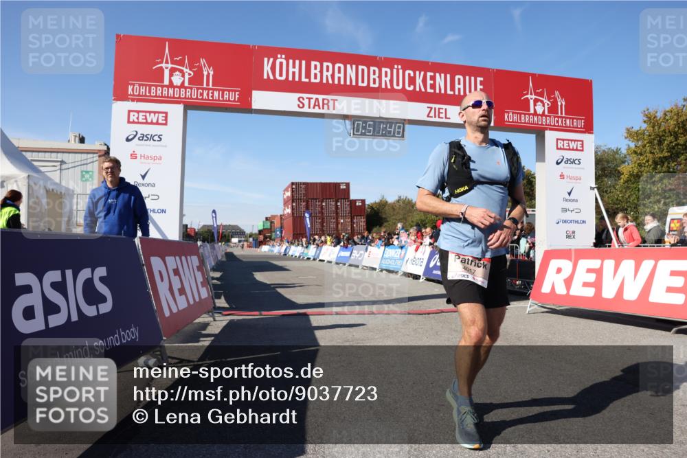 03.10.2025 - Köhlbrandbrückenlauf Lena Gebhardt http://msf.ph/oto/9037723 03.10.2025 12:51:48 Ziel 4017, 4087 meine-sportfotos.de