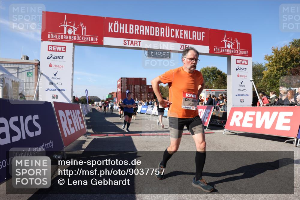 03.10.2025 - Köhlbrandbrückenlauf Lena Gebhardt http://msf.ph/oto/9037757 03.10.2025 13:14:55 Ziel 4202, 4224, 4232, 4406, 4533, 4784, 4890, 5054, 5525, 5535, 5682, 5686, 5711, 5737, 5760, 5761, 5814, 6017, 6128, 6129, 6293, 6344, 6815 meine-sportfotos.de