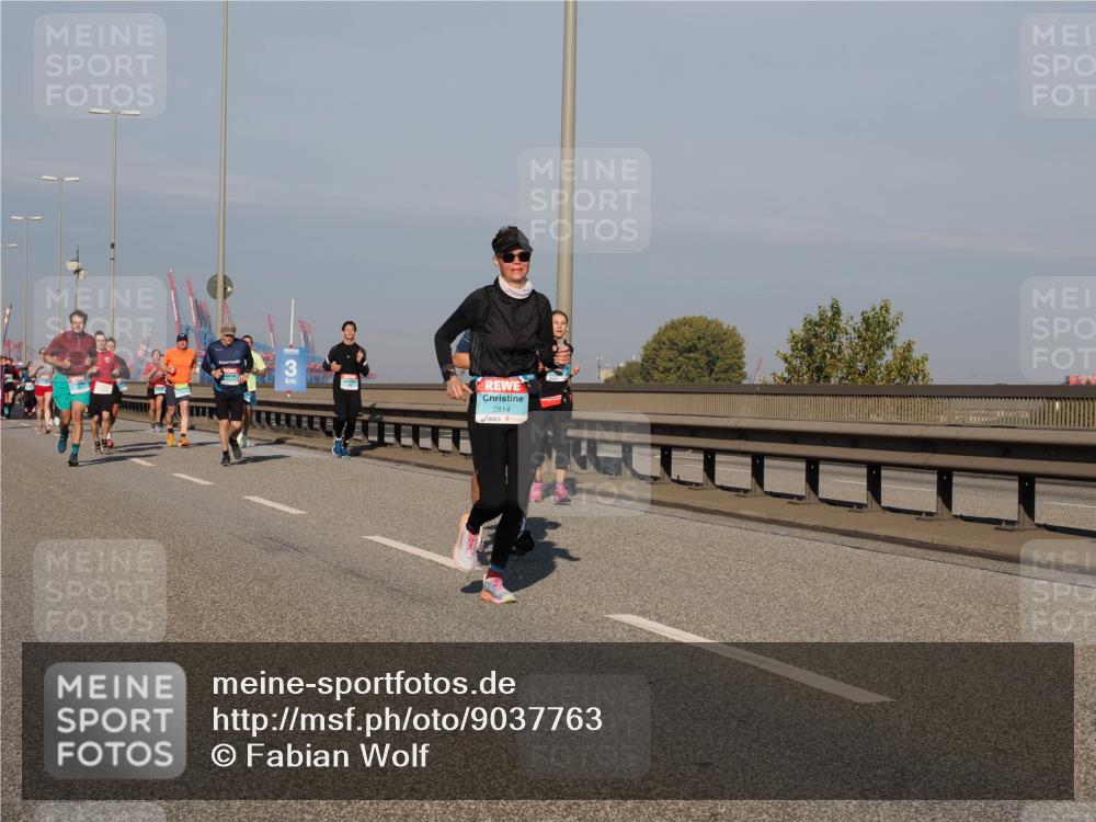 03.10.2025 - Köhlbrandbrückenlauf Fabian Wolf http://msf.ph/oto/9037763 03.10.2025 09:52:15 Position 3 3, 2814 meine-sportfotos.de