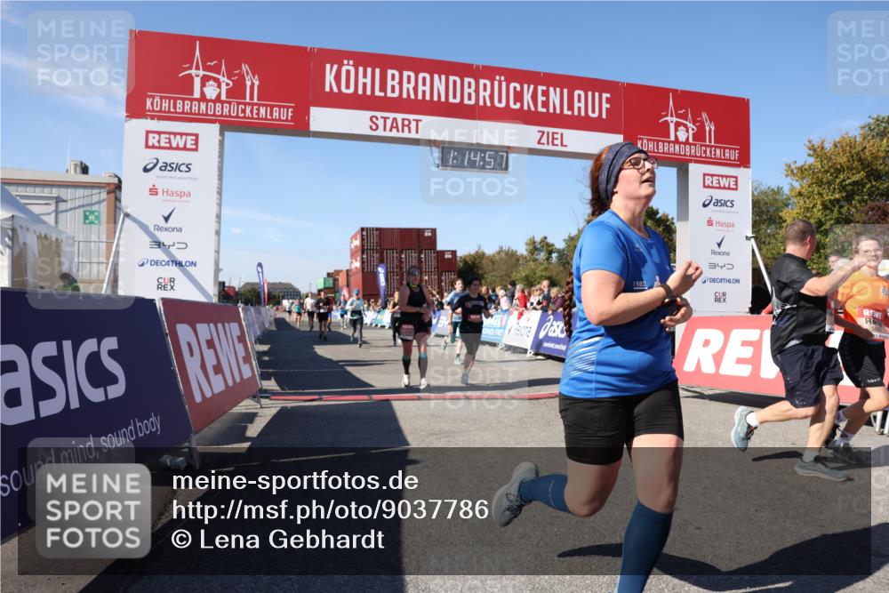 03.10.2025 - Köhlbrandbrückenlauf Lena Gebhardt http://msf.ph/oto/9037786 03.10.2025 13:14:57 Ziel 4202, 4224, 4232, 4282, 4406, 4533, 4784, 4890, 5054, 5173, 5525, 5535, 5737, 5760, 5761, 5814, 6017, 6128, 6129, 6293, 6344, 6454, 6815 meine-sportfotos.de