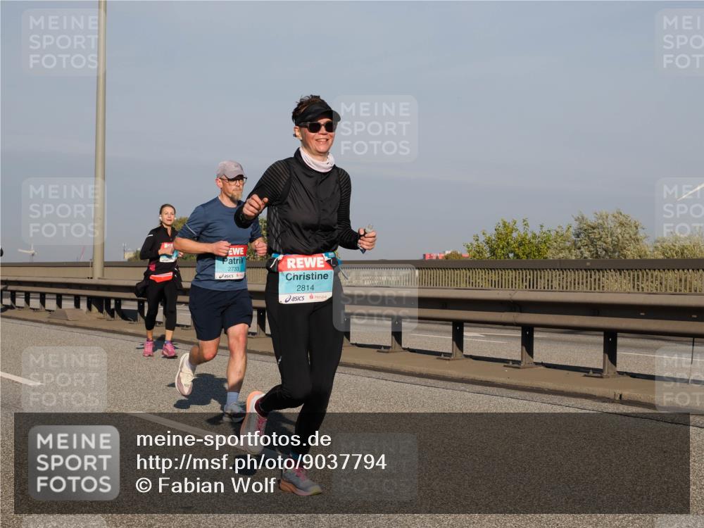 03.10.2025 - Köhlbrandbrückenlauf Fabian Wolf http://msf.ph/oto/9037794 03.10.2025 09:52:16 Position 3 2733, 2814 meine-sportfotos.de