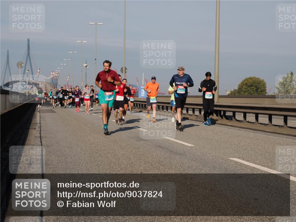 03.10.2025 - Köhlbrandbrückenlauf Fabian Wolf http://msf.ph/oto/9037824 03.10.2025 09:52:19 Position 3  meine-sportfotos.de