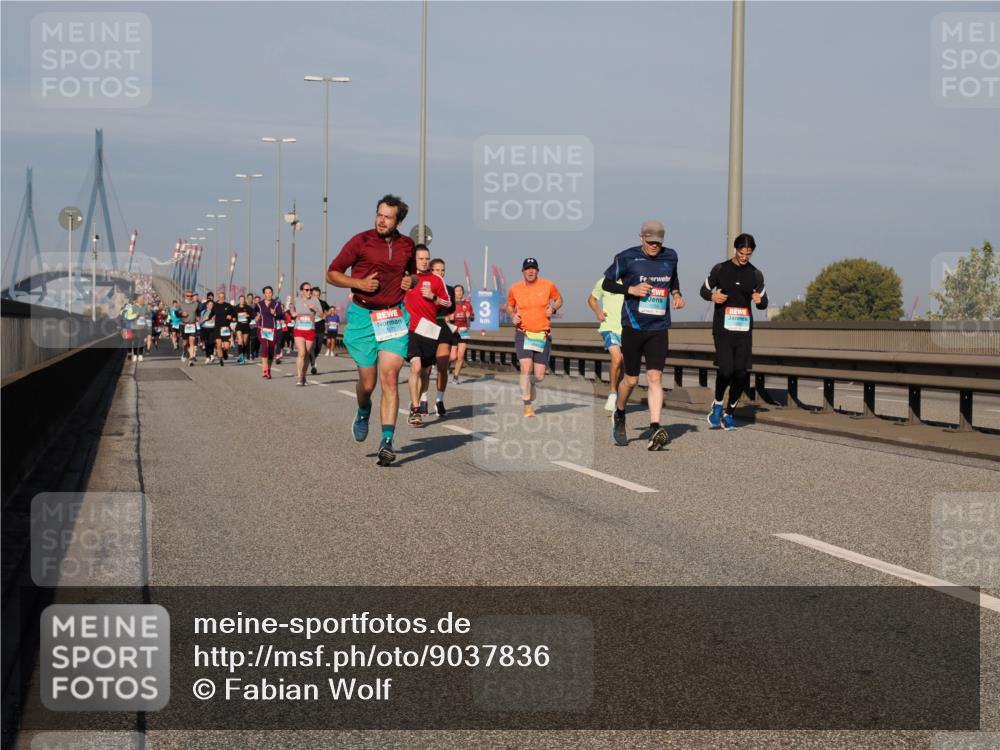 03.10.2025 - Köhlbrandbrückenlauf Fabian Wolf http://msf.ph/oto/9037836 03.10.2025 09:52:19 Position 3 3 meine-sportfotos.de