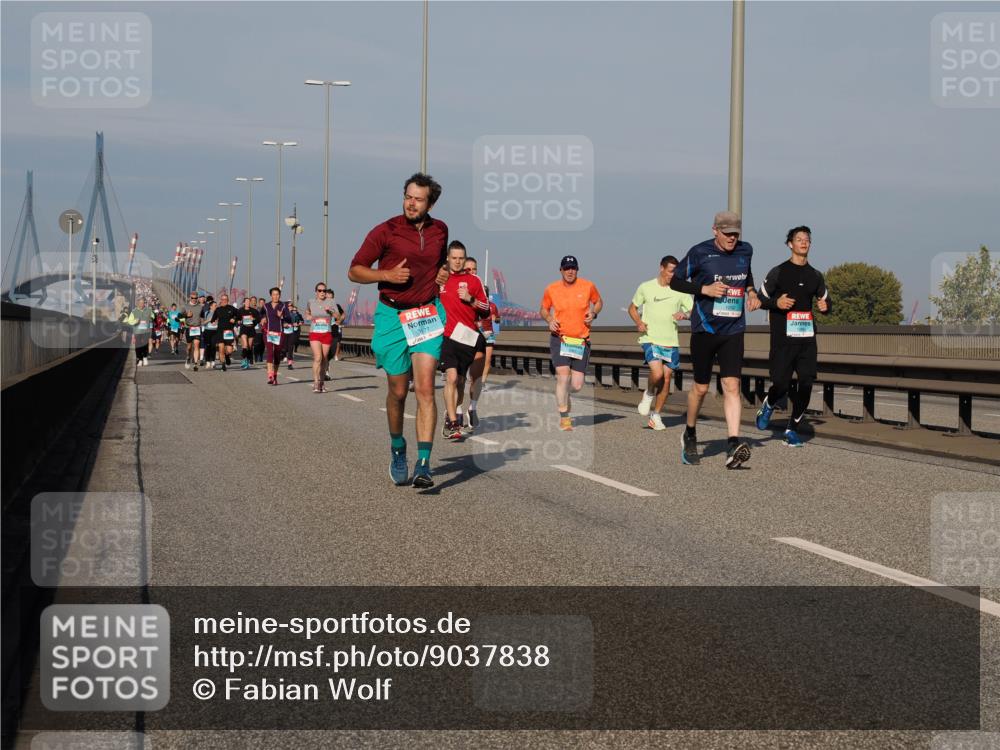 03.10.2025 - Köhlbrandbrückenlauf Fabian Wolf http://msf.ph/oto/9037838 03.10.2025 09:52:20 Position 3  meine-sportfotos.de