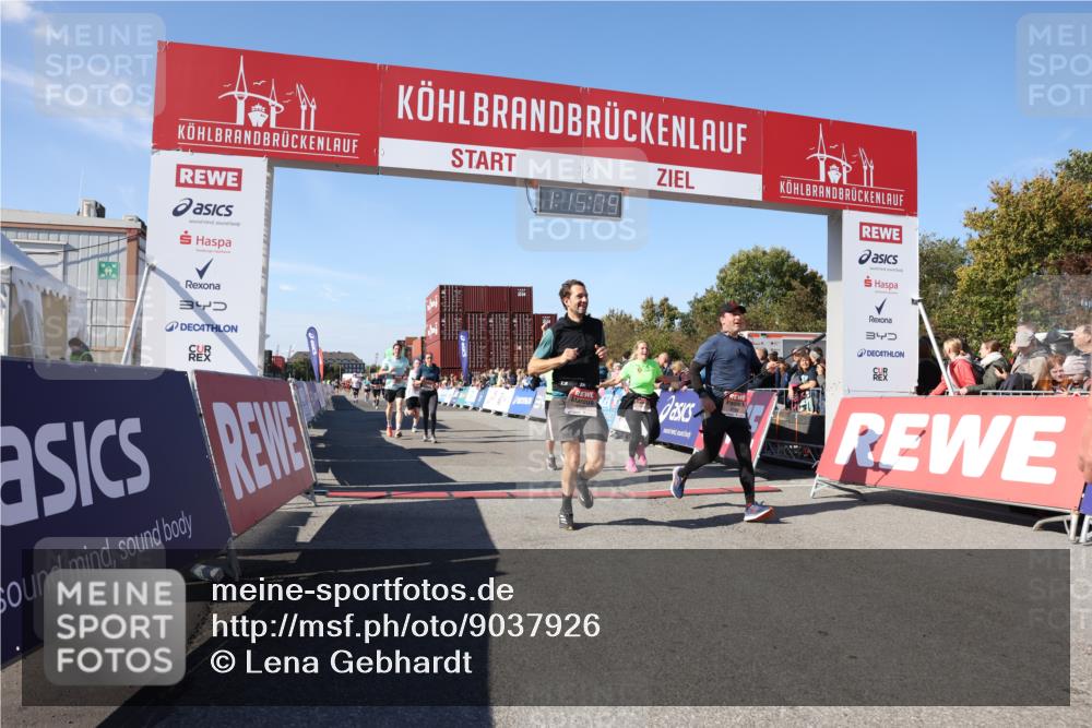 03.10.2025 - Köhlbrandbrückenlauf Lena Gebhardt http://msf.ph/oto/9037926 03.10.2025 13:15:09 Ziel 4090, 4244, 4282, 4784, 5173, 5186, 5737, 6128, 6189, 6249, 6252, 6370, 6454, 6591, 6810 meine-sportfotos.de