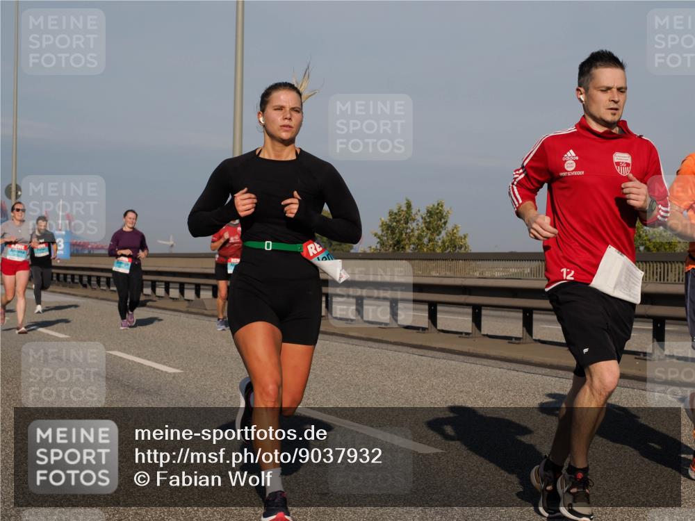 03.10.2025 - Köhlbrandbrückenlauf Fabian Wolf http://msf.ph/oto/9037932 03.10.2025 09:52:25 Position 3 0, 12 meine-sportfotos.de