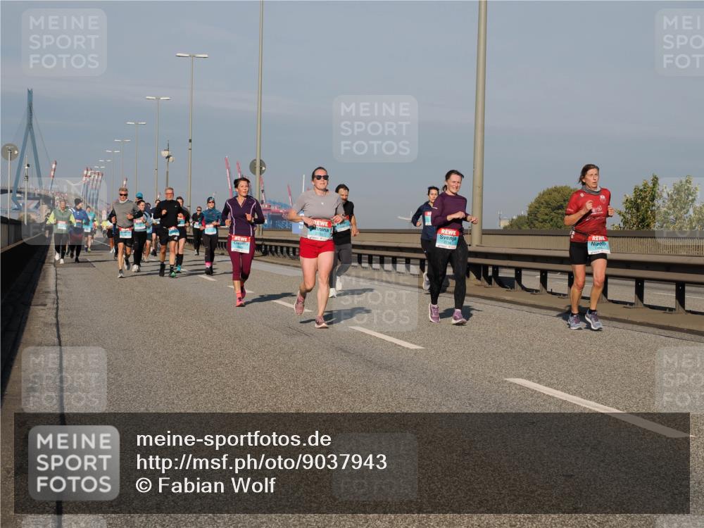 03.10.2025 - Köhlbrandbrückenlauf Fabian Wolf http://msf.ph/oto/9037943 03.10.2025 09:52:26 Position 3 2734 meine-sportfotos.de