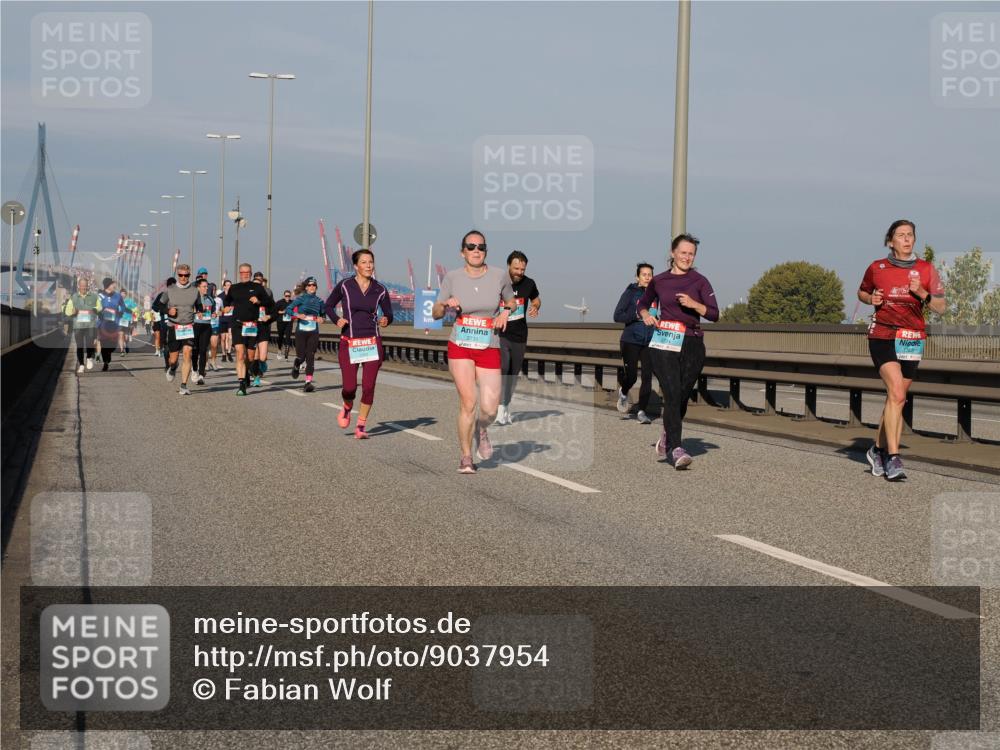 03.10.2025 - Köhlbrandbrückenlauf Fabian Wolf http://msf.ph/oto/9037954 03.10.2025 09:52:27 Position 3 2731 meine-sportfotos.de