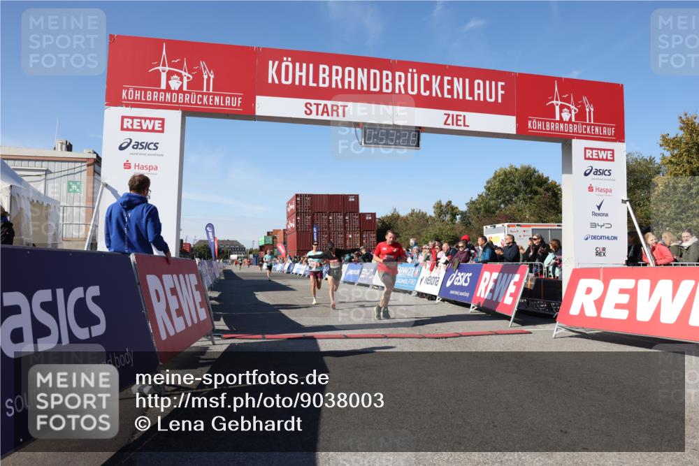 03.10.2025 - Köhlbrandbrückenlauf Lena Gebhardt http://msf.ph/oto/9038003 03.10.2025 12:53:29 Ziel 4029, 4142, 4155, 6241, 6656, 6804 meine-sportfotos.de