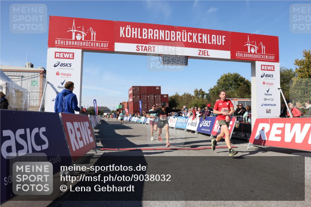 03.10.2025 - Köhlbrandbrückenlauf Lena Gebhardt http://msf.ph/oto/9038032 03.10.2025 12:53:29 Ziel 4029, 4142, 4155, 6241, 6656, 6804 meine-sportfotos.de