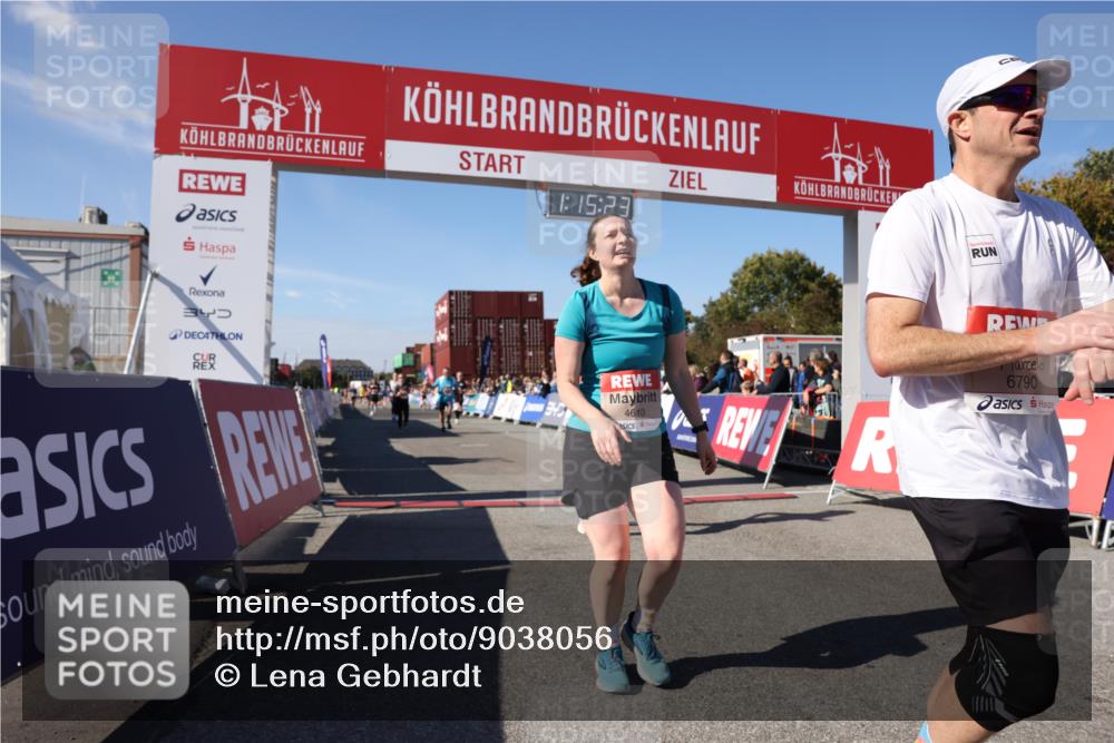 03.10.2025 - Köhlbrandbrückenlauf Lena Gebhardt http://msf.ph/oto/9038056 03.10.2025 13:15:23 Ziel 4031, 4610, 5309, 5771, 6535, 6772, 6773, 6790 meine-sportfotos.de