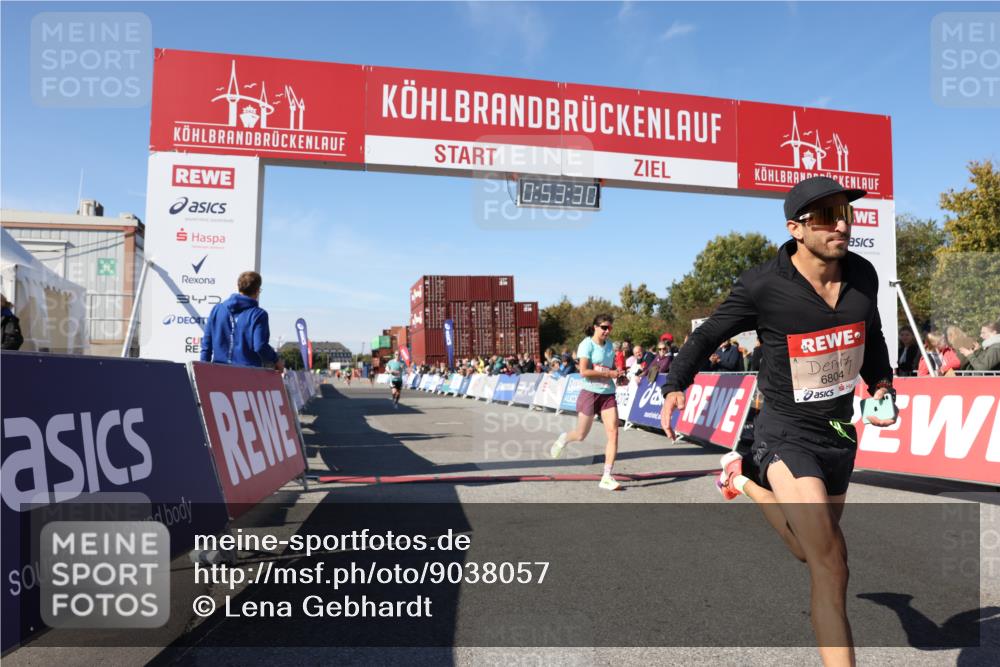 03.10.2025 - Köhlbrandbrückenlauf Lena Gebhardt http://msf.ph/oto/9038057 03.10.2025 12:53:30 Ziel 4029, 4155, 6241, 6656, 6804 meine-sportfotos.de