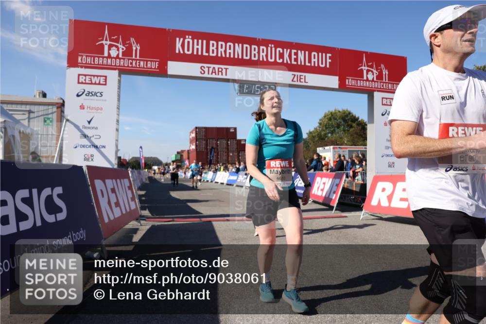 03.10.2025 - Köhlbrandbrückenlauf Lena Gebhardt http://msf.ph/oto/9038061 03.10.2025 13:15:23 Ziel 4031, 4610, 5309, 5771, 6535, 6772, 6773, 6790 meine-sportfotos.de
