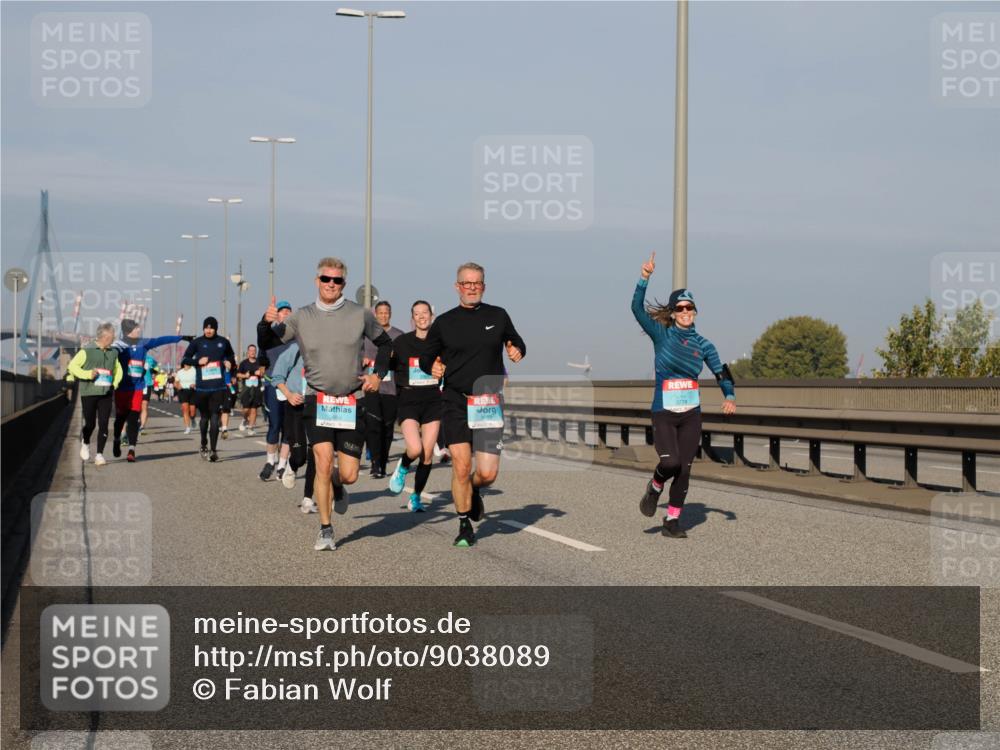 03.10.2025 - Köhlbrandbrückenlauf Fabian Wolf http://msf.ph/oto/9038089 03.10.2025 09:52:32 Position 3 3778 meine-sportfotos.de