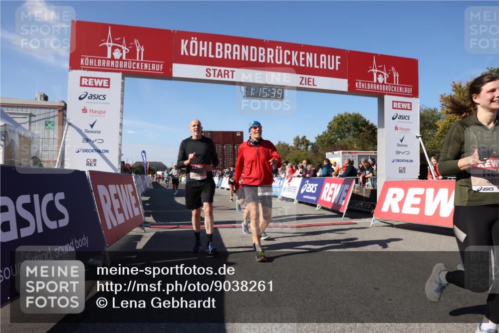 03.10.2025 - Köhlbrandbrückenlauf Lena Gebhardt http://msf.ph/oto/9038261 03.10.2025 13:15:39 Ziel 4210, 4267, 4399, 4421, 4577, 4604, 4678, 4704, 4797, 4803, 4871, 4885, 4958, 4962, 5309, 5768, 5942, 6019, 6112 meine-sportfotos.de
