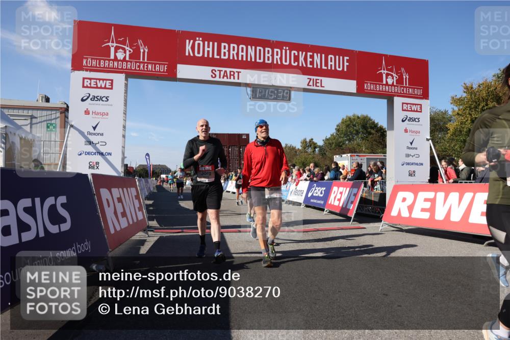 03.10.2025 - Köhlbrandbrückenlauf Lena Gebhardt http://msf.ph/oto/9038270 03.10.2025 13:15:39 Ziel 4210, 4267, 4399, 4421, 4577, 4604, 4678, 4704, 4797, 4803, 4871, 4885, 4958, 4962, 5309, 5768, 5942, 6019, 6112 meine-sportfotos.de