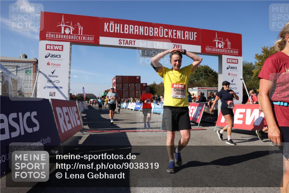 03.10.2025 - Köhlbrandbrückenlauf Lena Gebhardt http://msf.ph/oto/9038319 03.10.2025 13:15:43 Ziel 4210, 4399, 4421, 4577, 4604, 4678, 4704, 4797, 4803, 4871, 4885, 5768, 5800, 5801, 5942, 6112, 6536 meine-sportfotos.de