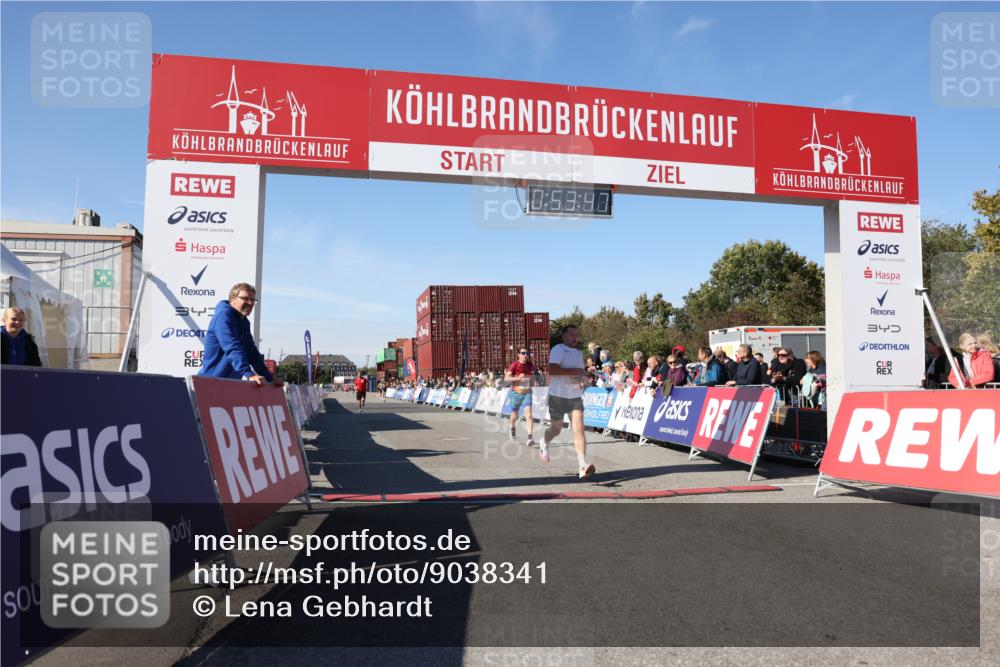 03.10.2025 - Köhlbrandbrückenlauf Lena Gebhardt http://msf.ph/oto/9038341 03.10.2025 12:53:48 Ziel 4043, 4088, 6085, 6422, 6624 meine-sportfotos.de