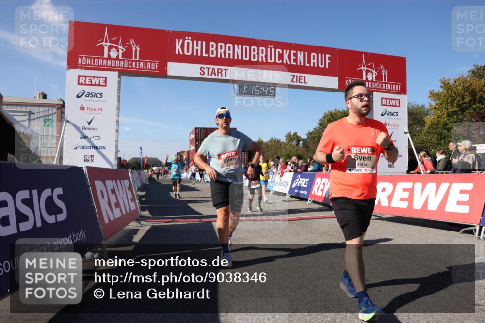03.10.2025 - Köhlbrandbrückenlauf Lena Gebhardt http://msf.ph/oto/9038346 03.10.2025 13:15:46 Ziel 4210, 4399, 4421, 4577, 4604, 4678, 4704, 4803, 4885, 5768, 5800, 5801, 5879, 5942, 6112, 6301, 6445, 6536 meine-sportfotos.de