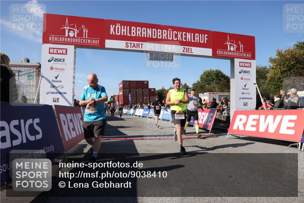 03.10.2025 - Köhlbrandbrückenlauf Lena Gebhardt http://msf.ph/oto/9038410 03.10.2025 13:15:52 Ziel 4374, 4548, 4604, 4677, 4805, 4833, 4885, 5800, 5801, 5867, 5868, 5879, 6112, 6301, 6445, 6507, 6536 meine-sportfotos.de