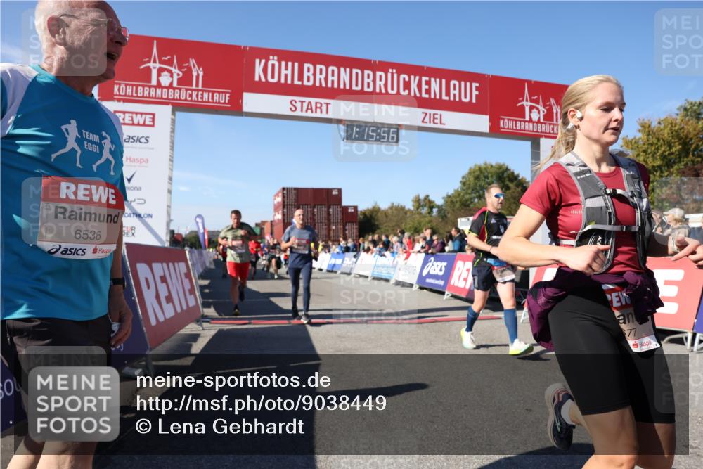 03.10.2025 - Köhlbrandbrückenlauf Lena Gebhardt http://msf.ph/oto/9038449 03.10.2025 13:15:57 Ziel 4374, 4495, 4548, 4677, 4805, 4833, 5022, 5023, 5217, 5801, 5867, 5868, 5879, 6270, 6271, 6301, 6445, 6507, 6536 meine-sportfotos.de