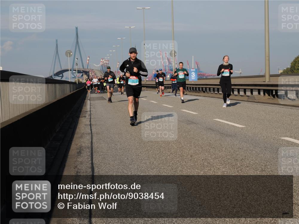 03.10.2025 - Köhlbrandbrückenlauf Fabian Wolf http://msf.ph/oto/9038454 03.10.2025 09:52:49 Position 3 3734 meine-sportfotos.de