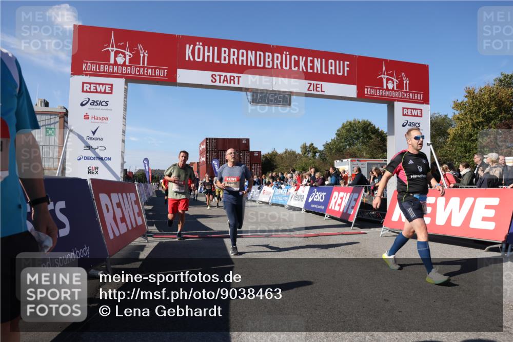 03.10.2025 - Köhlbrandbrückenlauf Lena Gebhardt http://msf.ph/oto/9038463 03.10.2025 13:15:57 Ziel 4374, 4495, 4548, 4677, 4805, 4833, 5022, 5023, 5217, 5801, 5867, 5868, 5879, 6270, 6271, 6301, 6445, 6507, 6536 meine-sportfotos.de