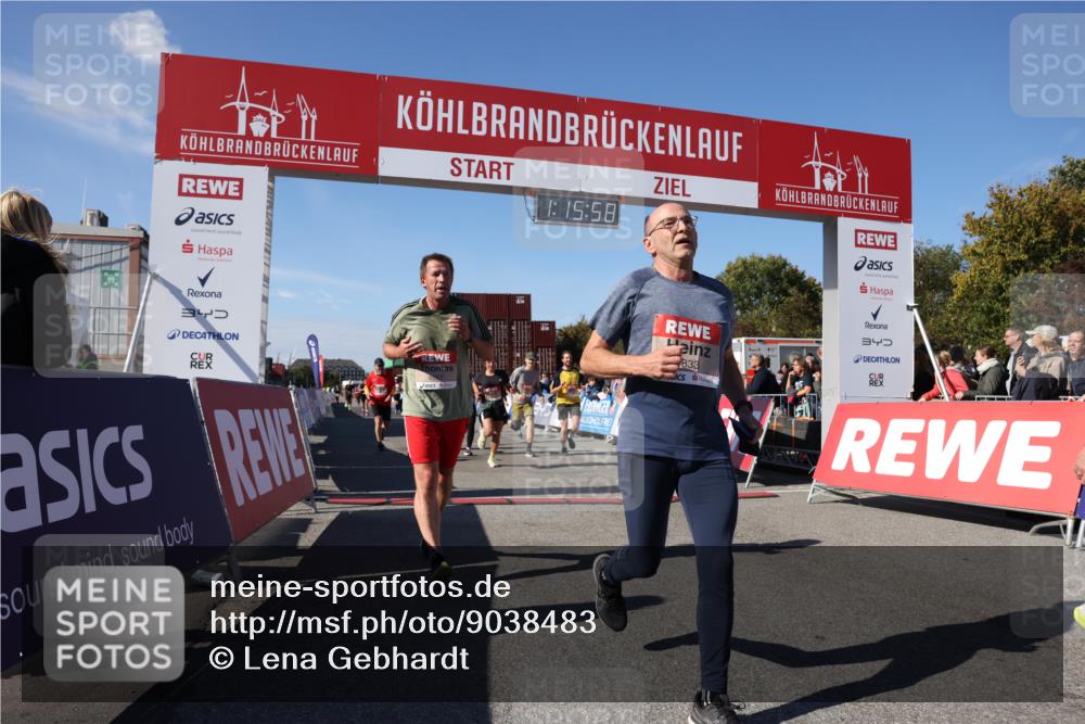 03.10.2025 - Köhlbrandbrückenlauf Lena Gebhardt http://msf.ph/oto/9038483 03.10.2025 13:15:58 Ziel 4374, 4423, 4495, 4548, 4677, 4805, 4833, 5022, 5023, 5217, 5867, 5868, 5879, 6270, 6271, 6301, 6445, 6507, 6536 meine-sportfotos.de