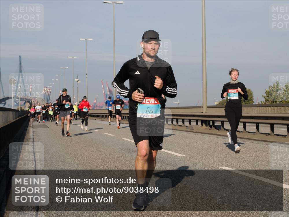 03.10.2025 - Köhlbrandbrückenlauf Fabian Wolf http://msf.ph/oto/9038498 03.10.2025 09:52:52 Position 3 3734, 1407 meine-sportfotos.de