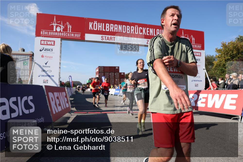 03.10.2025 - Köhlbrandbrückenlauf Lena Gebhardt http://msf.ph/oto/9038511 03.10.2025 13:16:00 Ziel 4374, 4423, 4495, 4548, 4644, 4677, 4805, 4833, 5022, 5023, 5217, 5867, 5868, 5879, 6270, 6271, 6301, 6445, 6507, 6712 meine-sportfotos.de