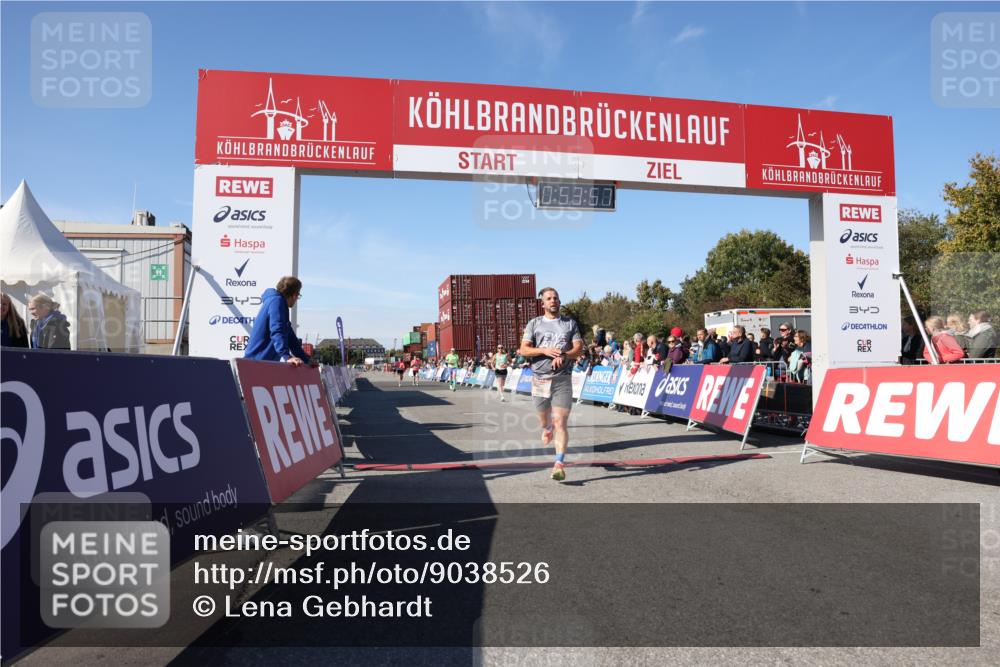03.10.2025 - Köhlbrandbrückenlauf Lena Gebhardt http://msf.ph/oto/9038526 03.10.2025 12:53:58 Ziel 4030, 4088, 5710, 5947, 6002, 6422, 6817 meine-sportfotos.de