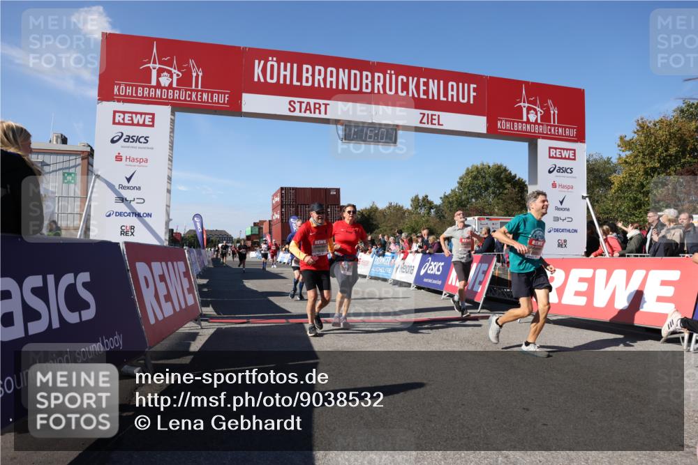 03.10.2025 - Köhlbrandbrückenlauf Lena Gebhardt http://msf.ph/oto/9038532 03.10.2025 13:16:01 Ziel 4374, 4423, 4495, 4548, 4644, 4677, 4805, 4833, 5022, 5023, 5217, 5867, 5868, 5879, 6270, 6271, 6301, 6507, 6712 meine-sportfotos.de