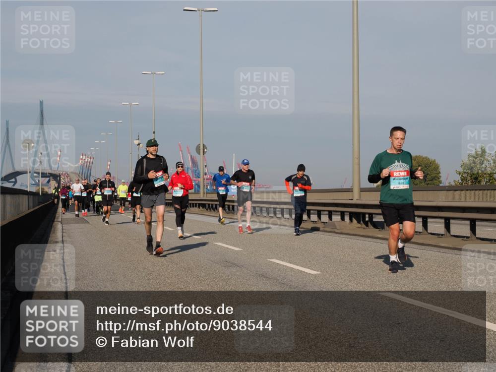 03.10.2025 - Köhlbrandbrückenlauf Fabian Wolf http://msf.ph/oto/9038544 03.10.2025 09:52:54 Position 3 1699 meine-sportfotos.de