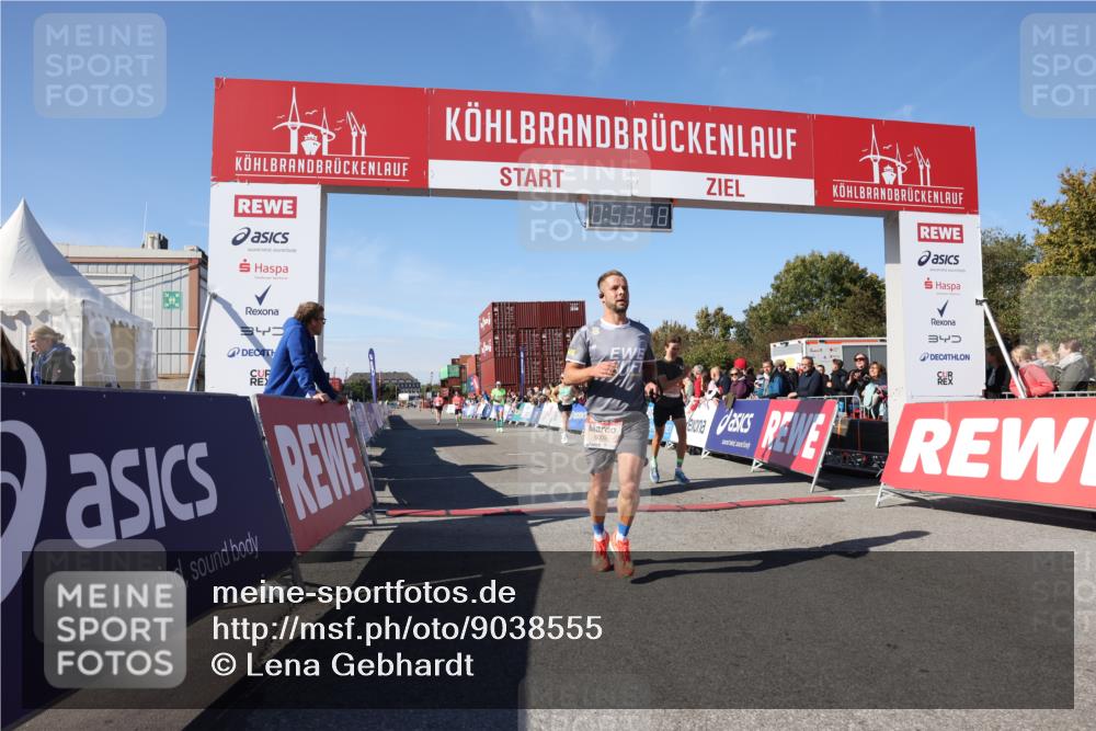 03.10.2025 - Köhlbrandbrückenlauf Lena Gebhardt http://msf.ph/oto/9038555 03.10.2025 12:53:58 Ziel 4030, 4088, 5710, 5947, 6002, 6422, 6817 meine-sportfotos.de