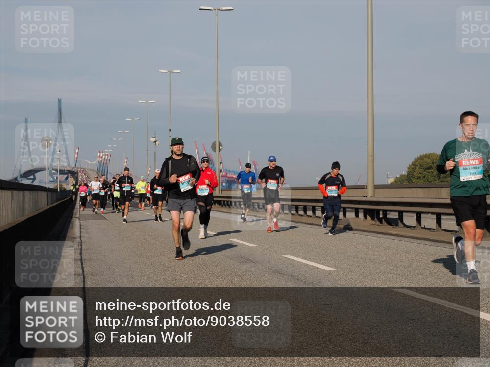 03.10.2025 - Köhlbrandbrückenlauf Fabian Wolf http://msf.ph/oto/9038558 03.10.2025 09:52:54 Position 3 148, 1699 meine-sportfotos.de