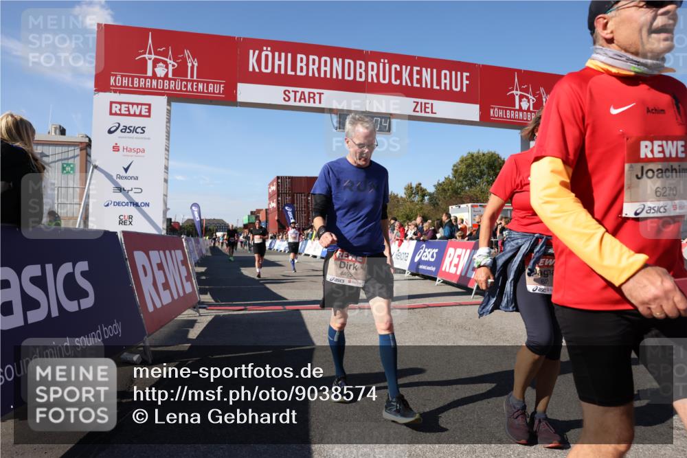 03.10.2025 - Köhlbrandbrückenlauf Lena Gebhardt http://msf.ph/oto/9038574 03.10.2025 13:16:04 Ziel 4311, 4374, 4423, 4495, 4548, 4644, 4677, 4805, 4833, 5022, 5023, 5217, 5336, 5867, 5868, 6270, 6271, 6507, 6712 meine-sportfotos.de
