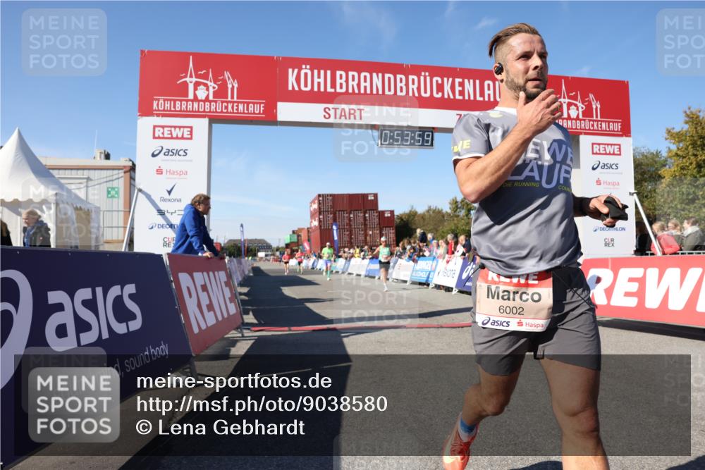 03.10.2025 - Köhlbrandbrückenlauf Lena Gebhardt http://msf.ph/oto/9038580 03.10.2025 12:53:59 Ziel 4030, 4088, 5710, 5947, 6002, 6200, 6817 meine-sportfotos.de