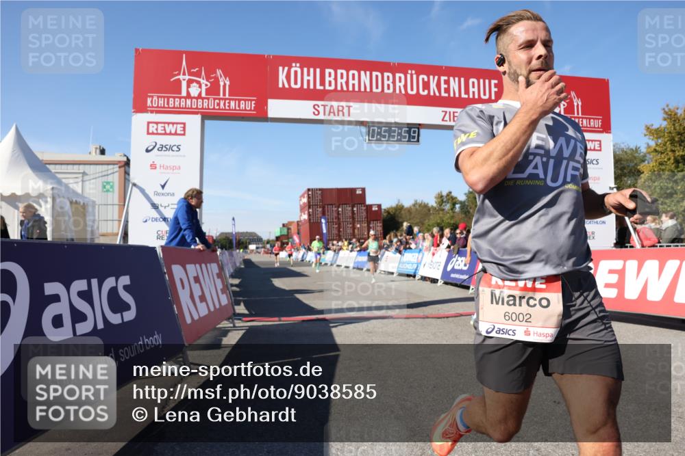 03.10.2025 - Köhlbrandbrückenlauf Lena Gebhardt http://msf.ph/oto/9038585 03.10.2025 12:53:59 Ziel 4030, 4088, 5710, 5947, 6002, 6200, 6817 meine-sportfotos.de