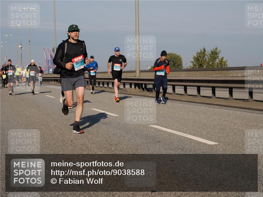 03.10.2025 - Köhlbrandbrückenlauf Fabian Wolf http://msf.ph/oto/9038588 03.10.2025 09:52:56 Position 3 1489 meine-sportfotos.de