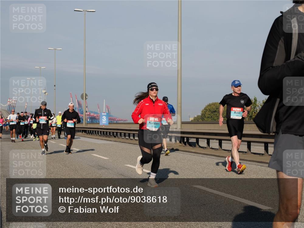 03.10.2025 - Köhlbrandbrückenlauf Fabian Wolf http://msf.ph/oto/9038618 03.10.2025 09:52:58 Position 3 3189, 1369 meine-sportfotos.de