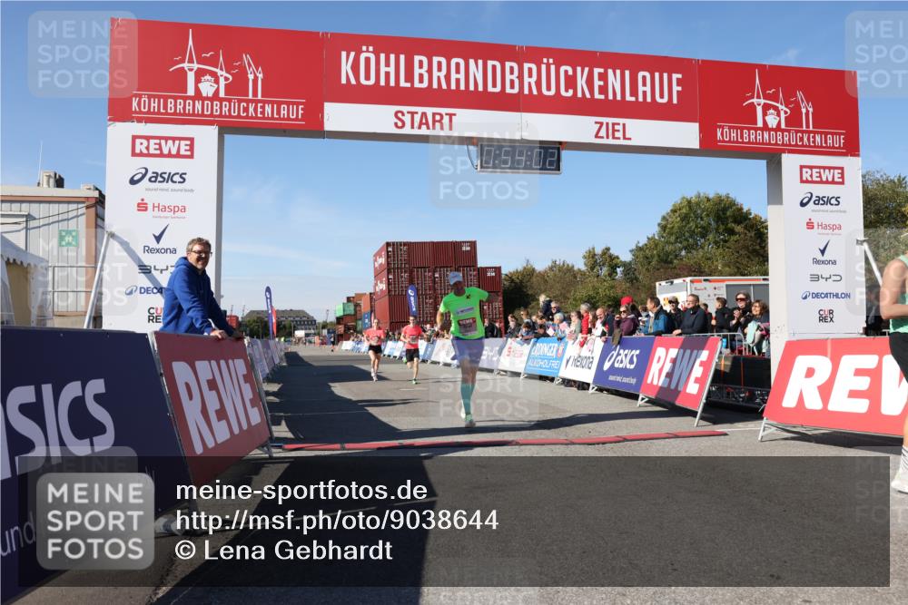 03.10.2025 - Köhlbrandbrückenlauf Lena Gebhardt http://msf.ph/oto/9038644 03.10.2025 12:54:03 Ziel 4030, 5710, 5947, 6002, 6200, 6817 meine-sportfotos.de