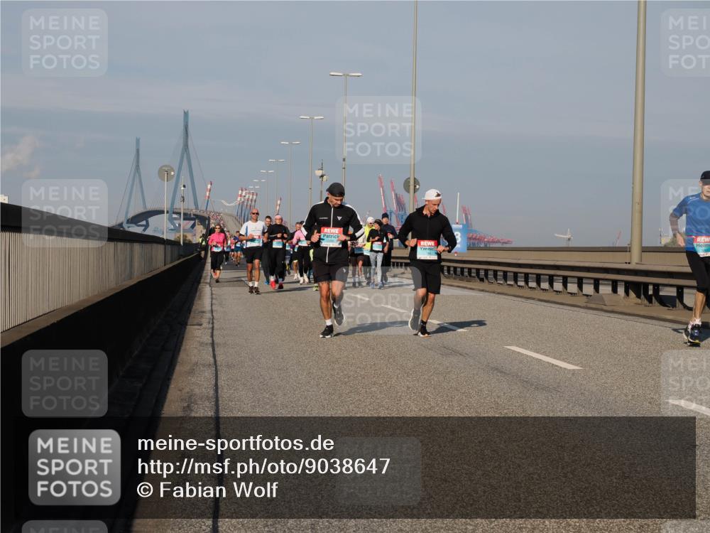 03.10.2025 - Köhlbrandbrückenlauf Fabian Wolf http://msf.ph/oto/9038647 03.10.2025 09:53:00 Position 3  meine-sportfotos.de