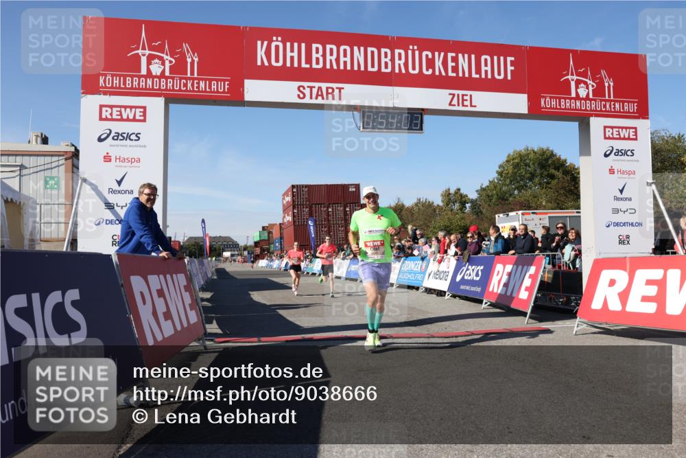 03.10.2025 - Köhlbrandbrückenlauf Lena Gebhardt http://msf.ph/oto/9038666 03.10.2025 12:54:03 Ziel 4030, 5710, 5947, 6002, 6200, 6817 meine-sportfotos.de