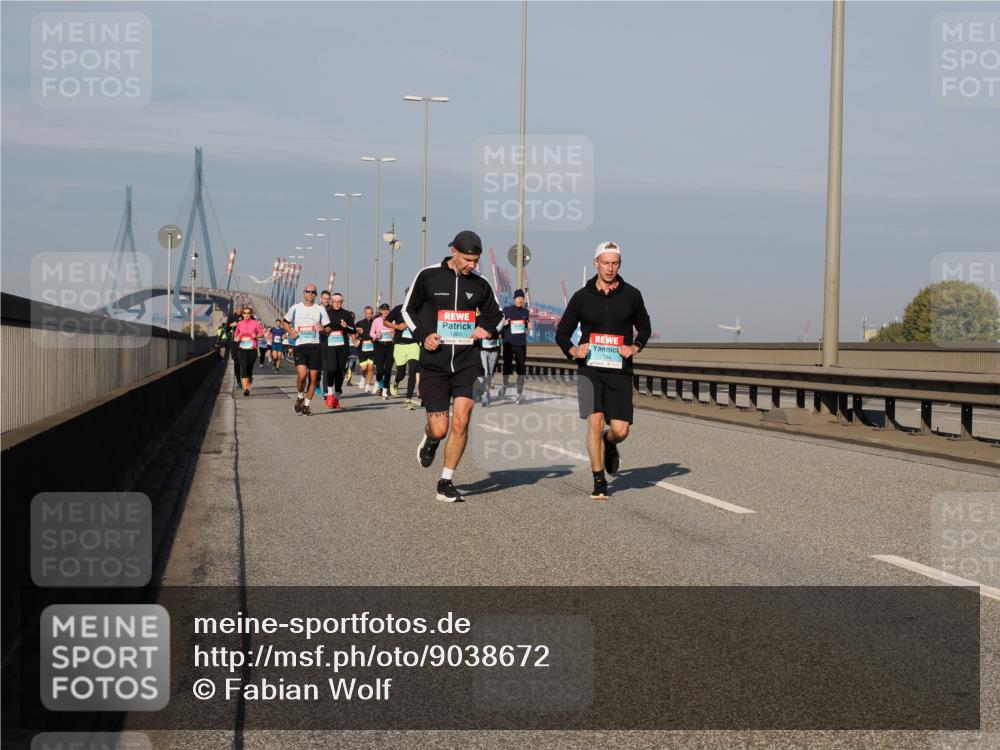 03.10.2025 - Köhlbrandbrückenlauf Fabian Wolf http://msf.ph/oto/9038672 03.10.2025 09:53:01 Position 3 1886, 1764 meine-sportfotos.de